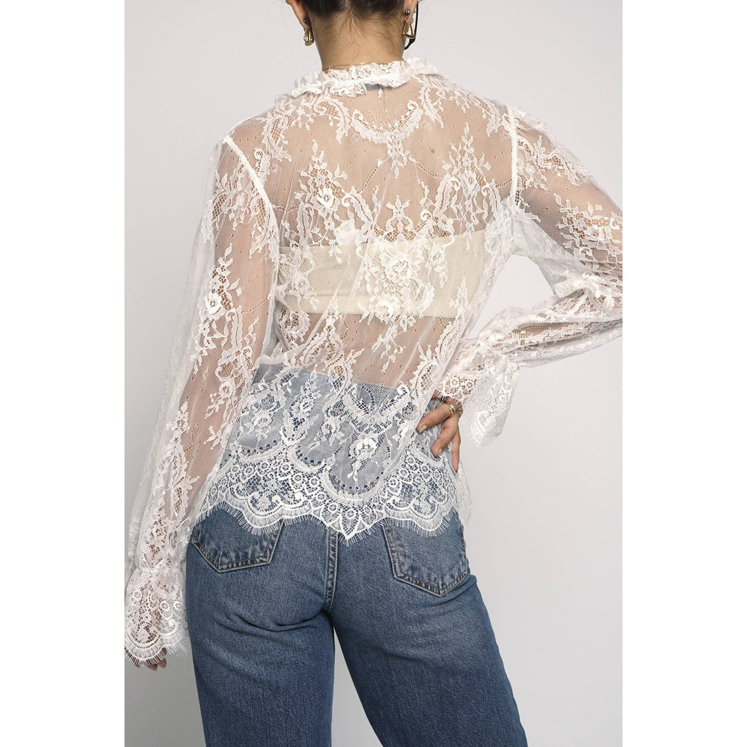 LACE TIE FRONT BLOUSE