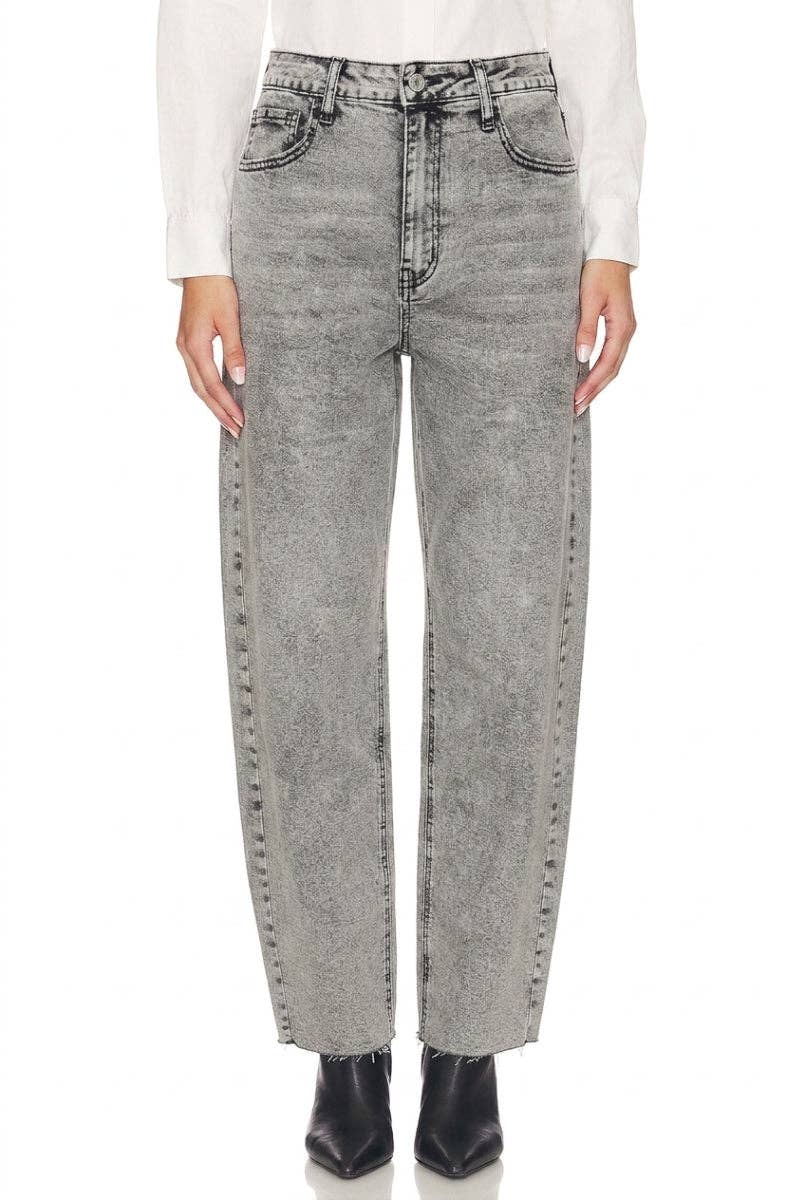 HIGH RISE  BARREL JEANS