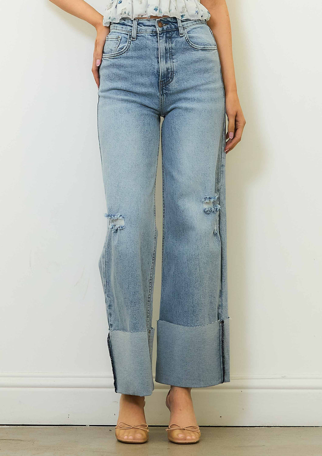 Wide Leg Cuffed Jeans