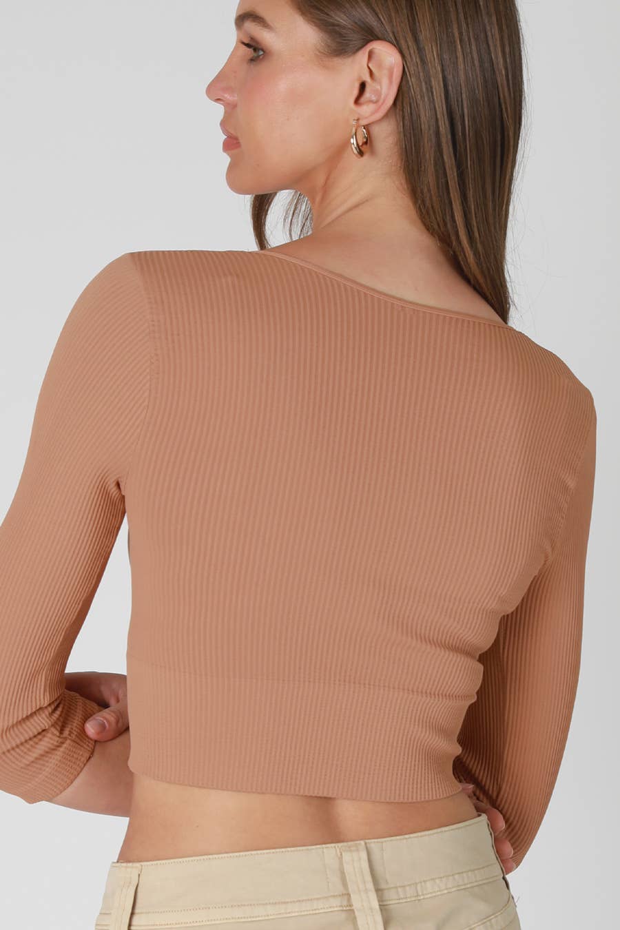 Ribbed 3/4 Sleeve V Neck Crop Top