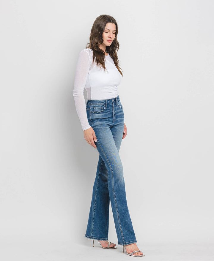 HIGH RISE BOOTCUT JEANS
