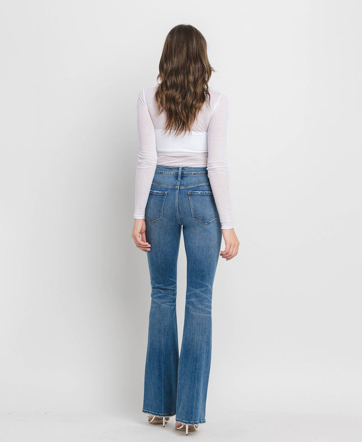 HIGH RISE BOOTCUT JEANS