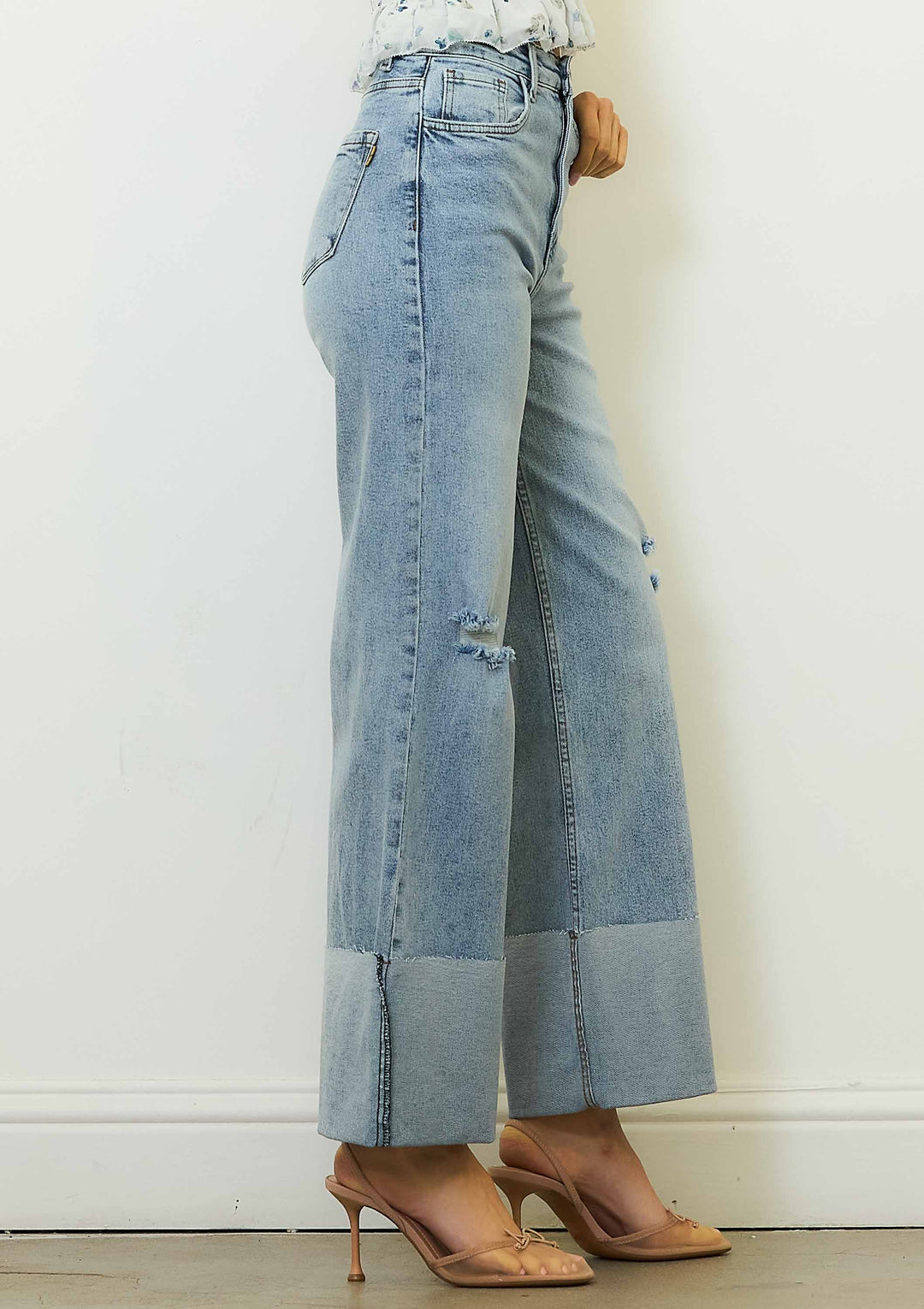Wide Leg Cuffed Jeans